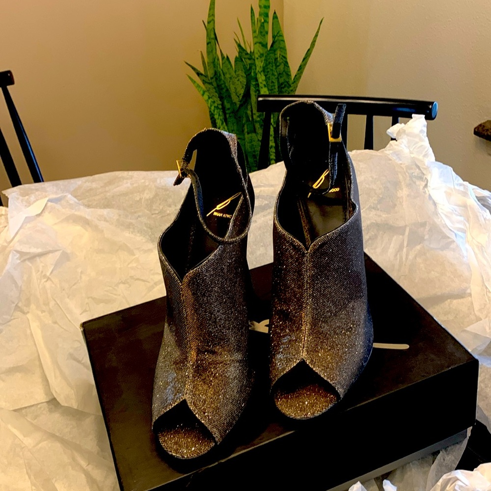 B Brian Atwood Stiletto Heel